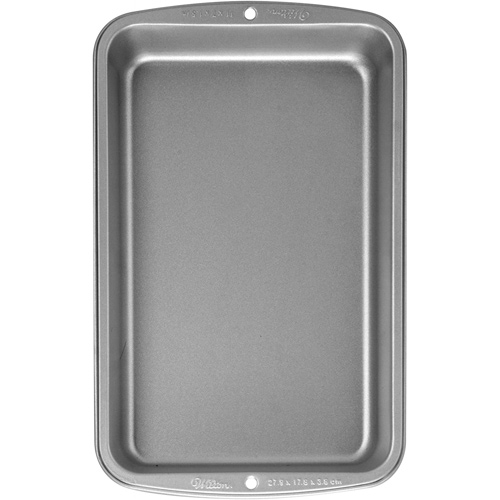 Wilton Recipe Right Biscuit Or Brownie Pan 27.5 x 17.5cm