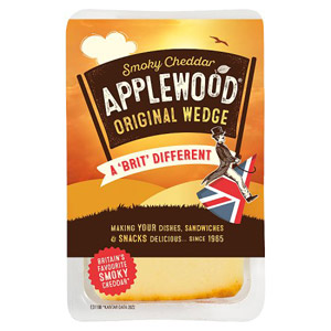 Applewood Smoke Flavoured Ilchester Cheese